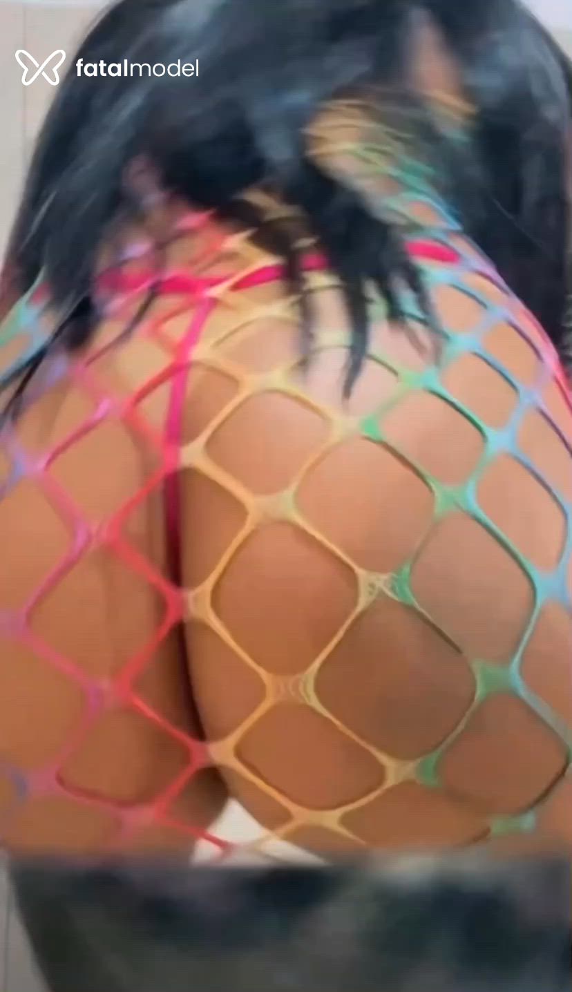 Acompanhante mulher com cabelo castanho de olhos castanhos em Arapiraca Acompanhante mulher com cabelo castanho de olhos castanhos em Arapiraca - Maia Mendes