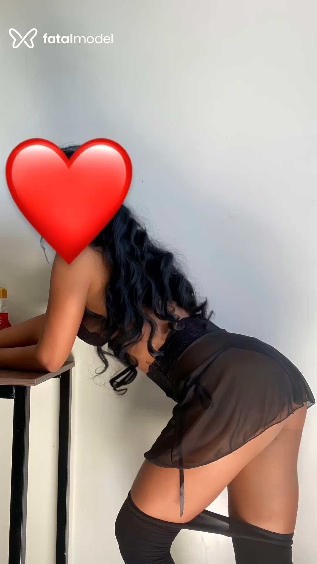 Acompanhante mulher com cabelo castanho de olhos castanhos em Arapiraca Acompanhante mulher com cabelo castanho de olhos castanhos em Arapiraca - Maia Mendes