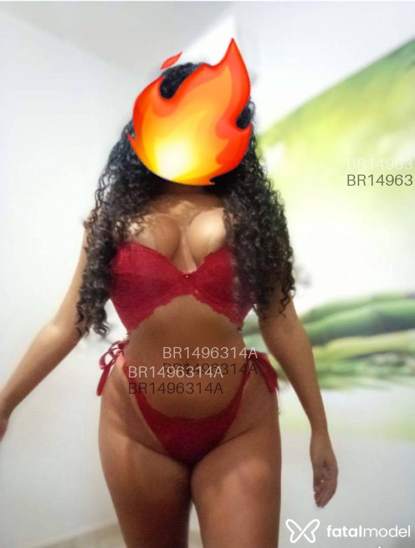 Acompanhante mulher morena (o) de olhos pretos em Foz do Iguaçu - ISABELLA LOVATELLI