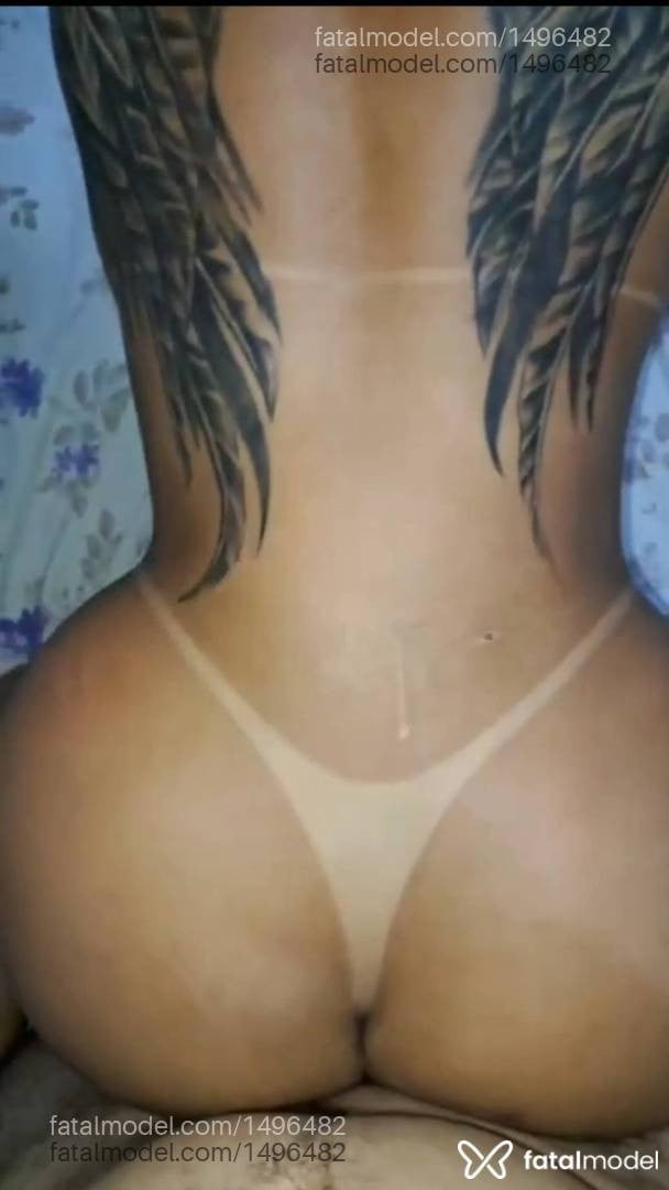 Acompanhante travesti morena (o) de olhos pretos - Yara marin