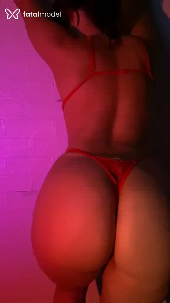 Acompanhante mulher morena (o) de olhos mel - Talita Hotwife Acompanhante mulher morena (o) de olhos mel - Talita Hotwife