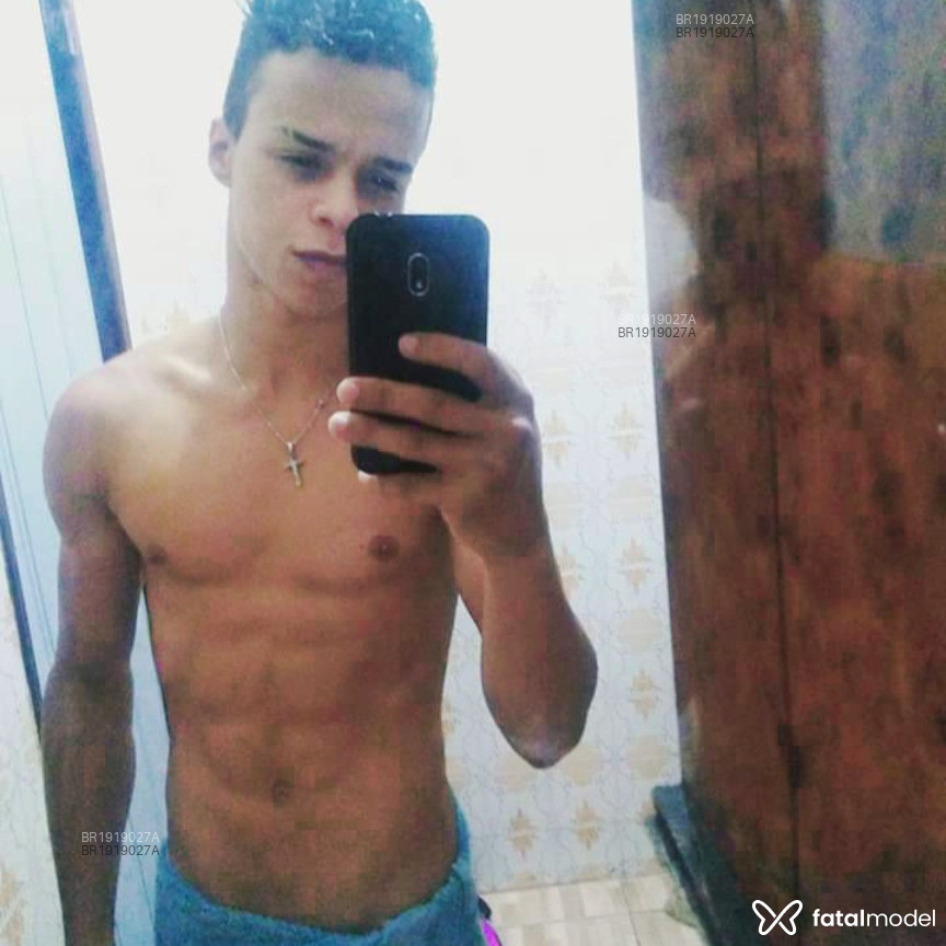 Acompanhante homem morena (o) de olhos pretos em Virtual - Lukas Muller Bjj
