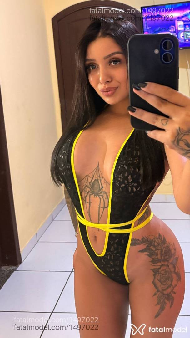 Acompanhante mulher com cabelo castanho de olhos castanhos - Angel