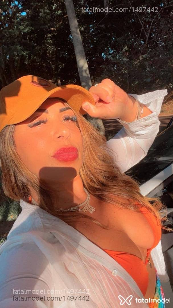 Acompanhante mulher morena (o) de olhos castanhos em São Carlos - Nicole briti