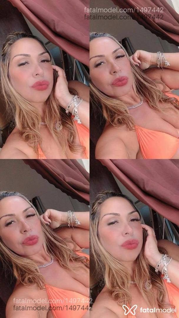 Acompanhante mulher morena (o) de olhos castanhos - Nicole briti
