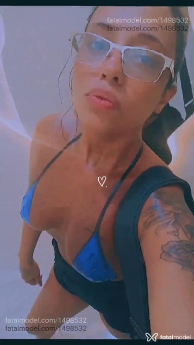 Acompanhante mulher com cabelo castanho de olhos castanhos em Rio de Janeiro - Renata Romaroff