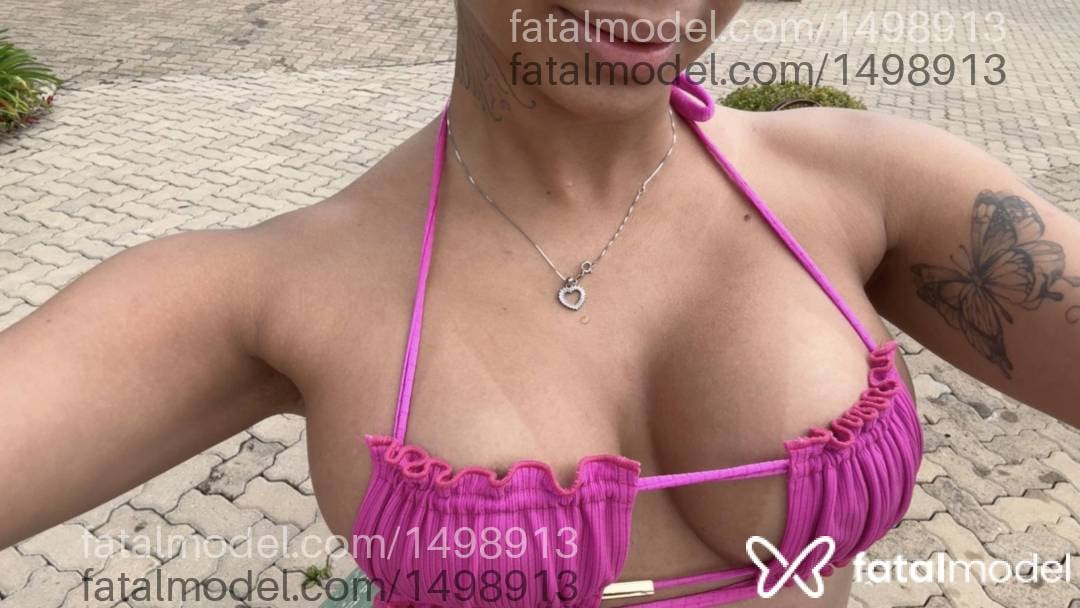 Acompanhante mulher com cabelo castanho de olhos castanhos em Erechim - Beatriz