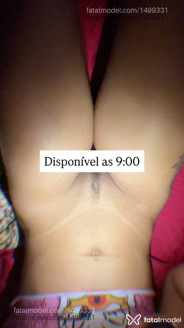 Acompanhante mulher morena (o) de olhos castanhos - Merly Tavares