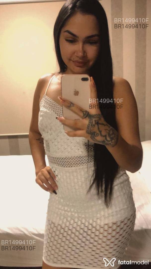 Acompanhante mulher morena (o) de olhos castanhos em Criciúma Acompanhante mulher morena (o) de olhos castanhos em Criciúma - Jade Marques