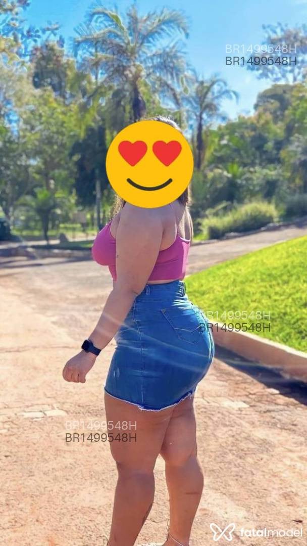 Acompanhante mulher loira (o) de olhos castanhos em Nova Friburgo - Letícia Araújo