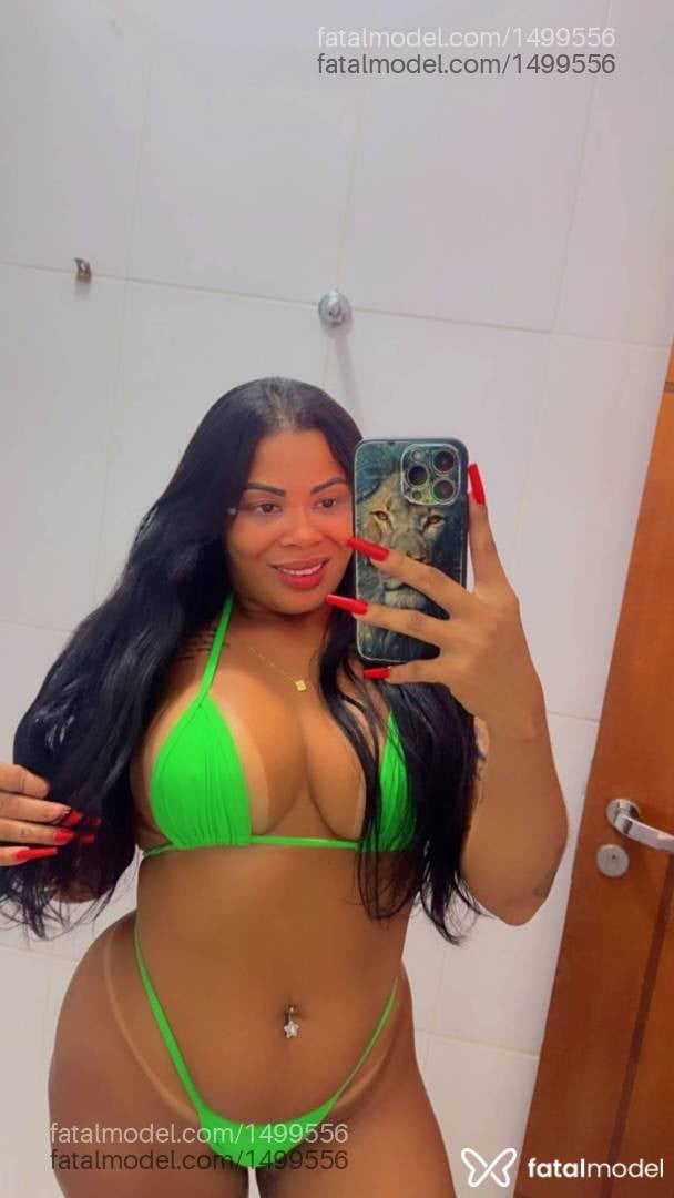 Acompanhante mulher morena (o) de olhos castanhos - Luna Ferrari