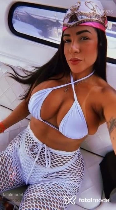 Acompanhante mulher morena (o) de olhos castanhos em Rio de Janeiro - Cleo Alencar