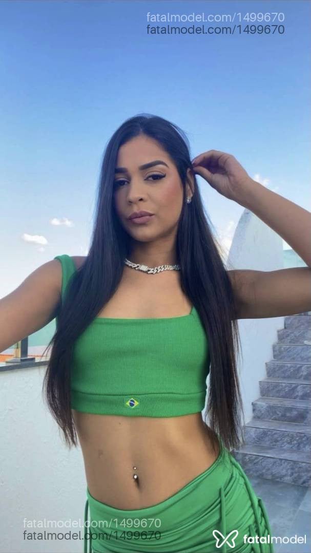 Acompanhante mulher com cabelo castanho de olhos castanhos em Governador Valadares - Angel
