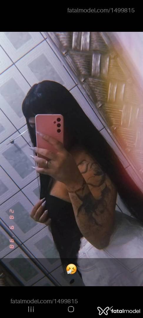 Acompanhante travesti loira (o) de olhos mel em Patos de Minas - Izadora Barbosa