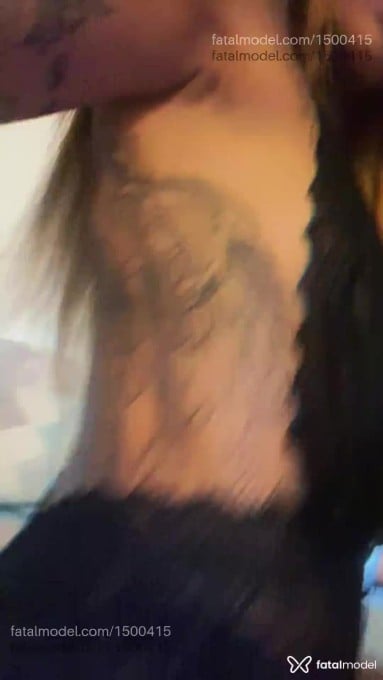 Acompanhante mulher loira (o) de olhos castanhos em Taubaté Acompanhante mulher loira (o) de olhos castanhos em Taubaté - Vivi Bonanza