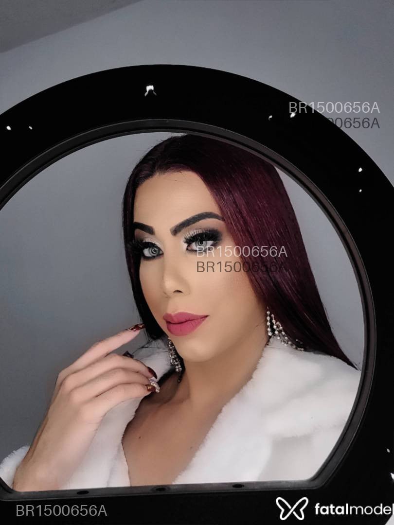Acompanhante travesti ruiva (o) de olhos castanhos em Nova Iguaçu - Renata Sales