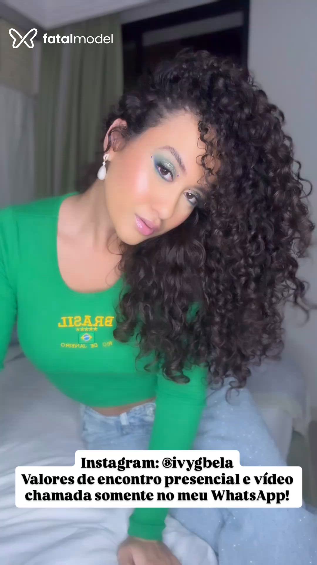 Acompanhante mulher com cabelo castanho de olhos castanhos - IVY BELAA