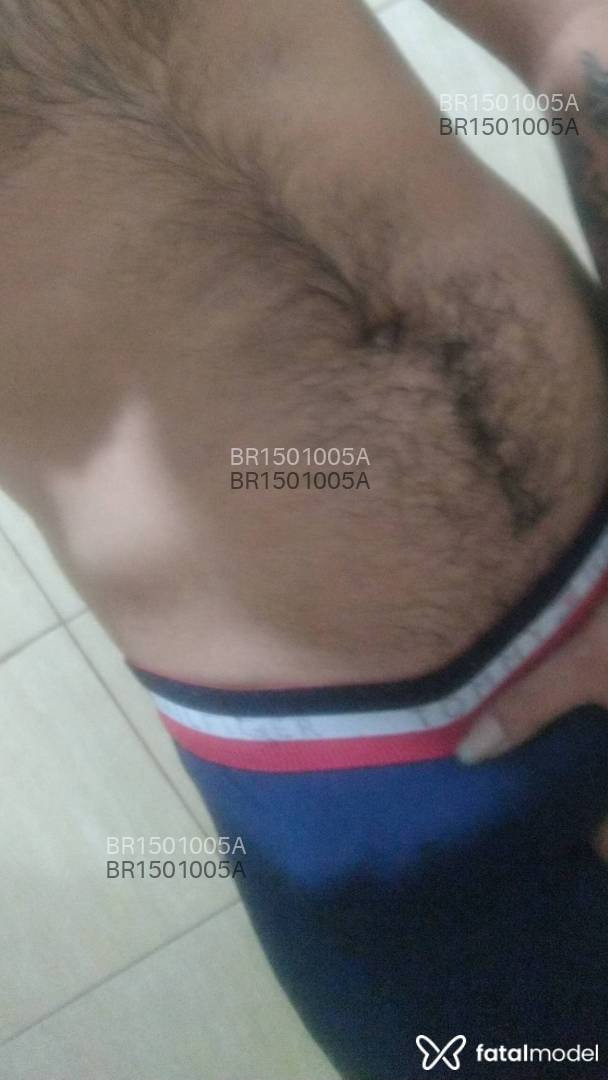 Acompanhante homem morena (o) de olhos castanhos - João paiva