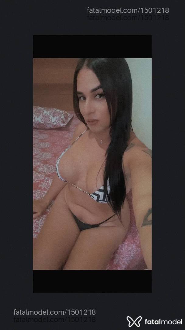 Acompanhante travesti loira (o) de olhos mel - Marina aPantera Acompanhante travesti loira (o) de olhos mel - Marina aPantera