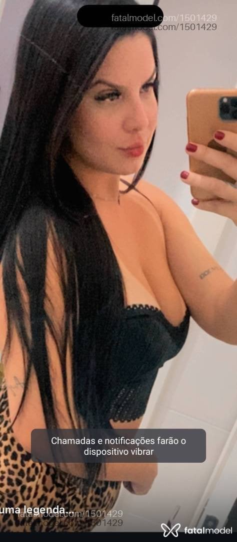 Acompanhante mulher morena (o) de olhos verdes em Medianeira Acompanhante mulher morena (o) de olhos verdes em Medianeira - Maia Reidel