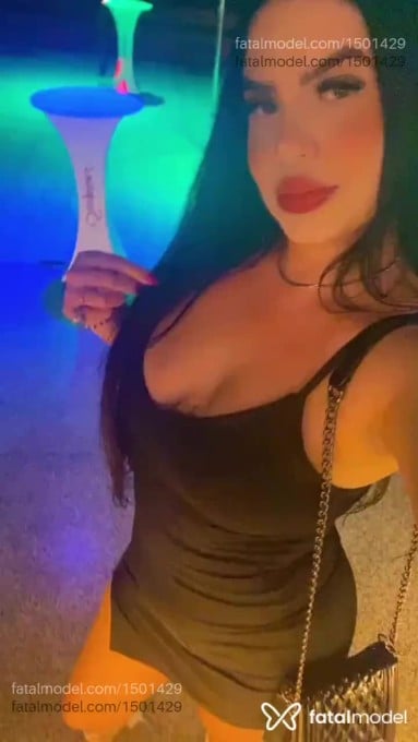 Acompanhante mulher morena (o) de olhos verdes em Medianeira Acompanhante mulher morena (o) de olhos verdes em Medianeira - Maia Reidel