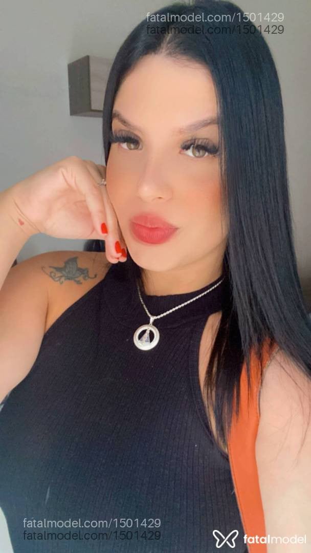 Acompanhante mulher morena (o) de olhos verdes em Medianeira - Maia Reidel
