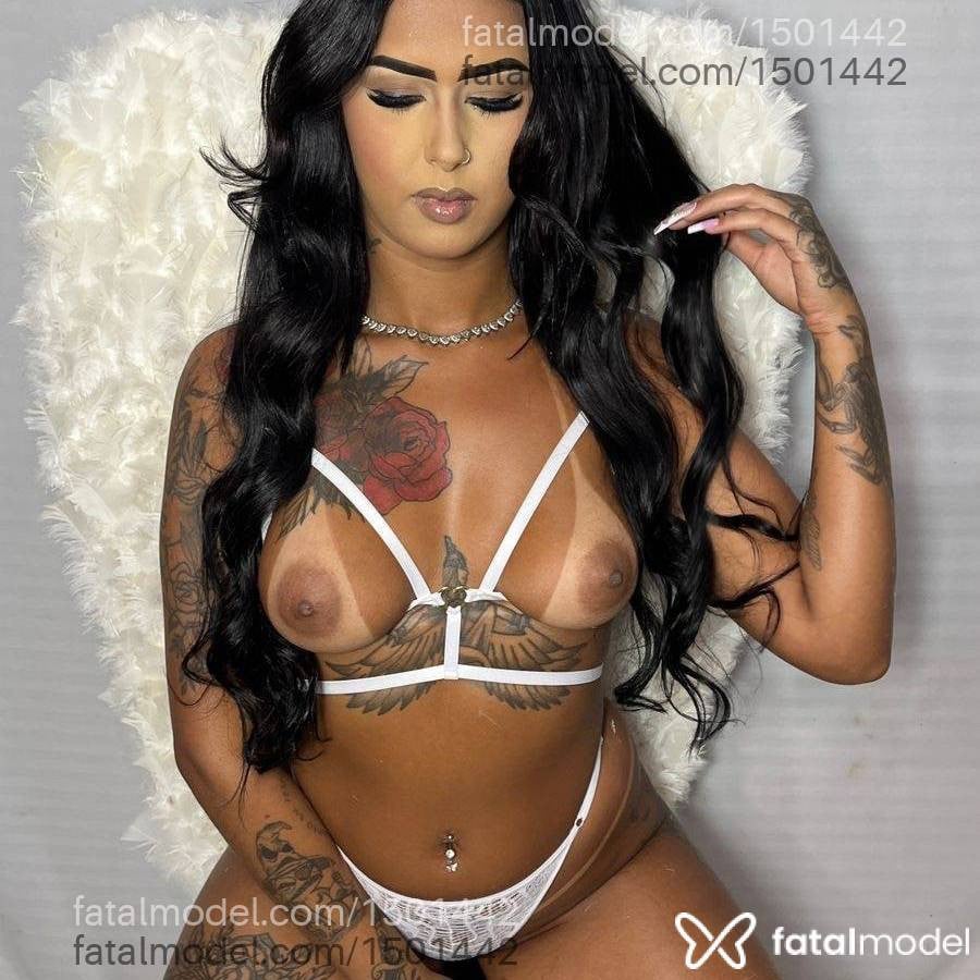 Acompanhante mulher morena (o) de olhos castanhos - Lays Fonttenelle