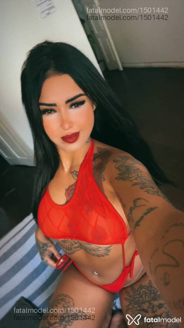 Acompanhante mulher morena (o) de olhos castanhos - Lays Fonttenelle