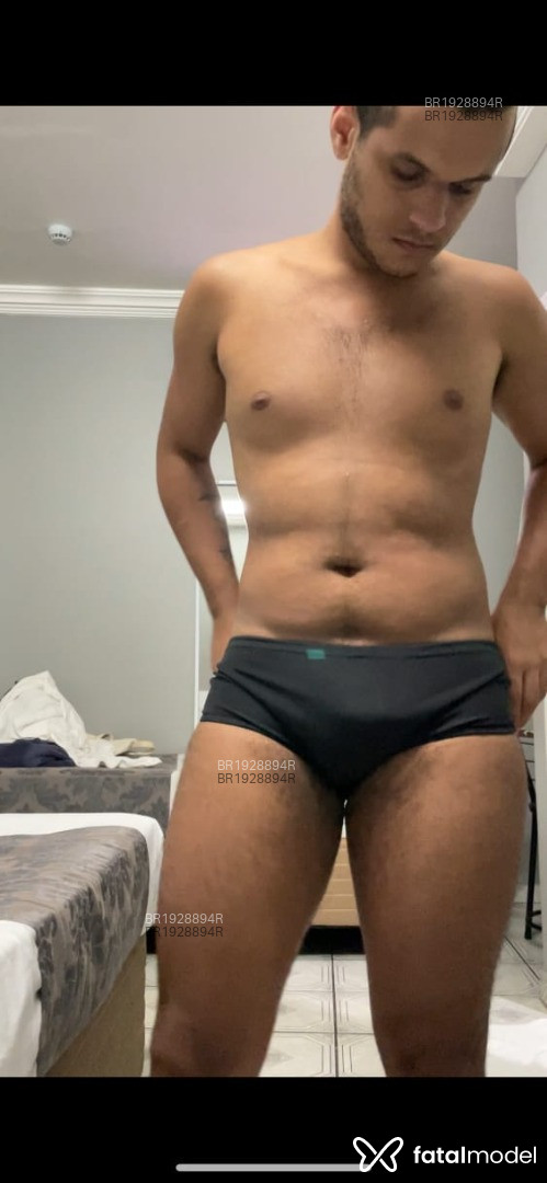 Acompanhante homem morena (o) de olhos castanhos em São Paulo - Ruan Yago