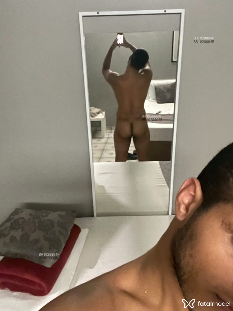 Acompanhante homem morena (o) de olhos castanhos em São Paulo - Ruan Yago