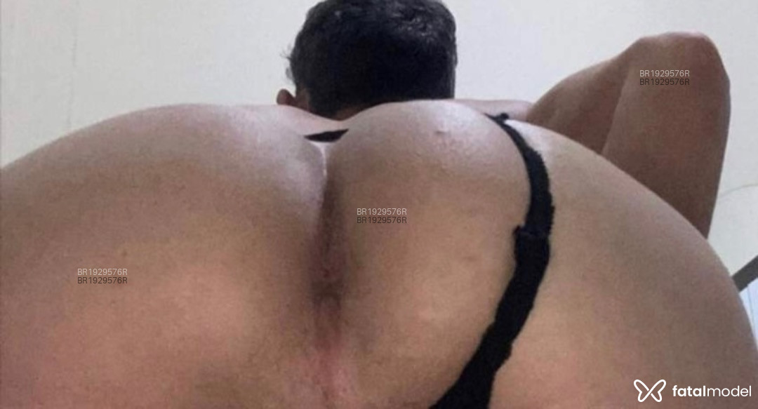 Acompanhante homem com cabelo castanho de olhos castanhos em Itaúna Acompanhante homem com cabelo castanho de olhos castanhos em Itaúna - Matheus