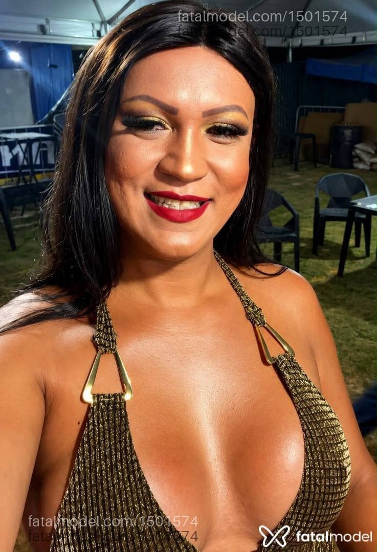 Acompanhante mulher trans morena (o) de olhos castanhos em Goiânia Acompanhante mulher trans morena (o) de olhos castanhos em Goiânia - Daniela benker