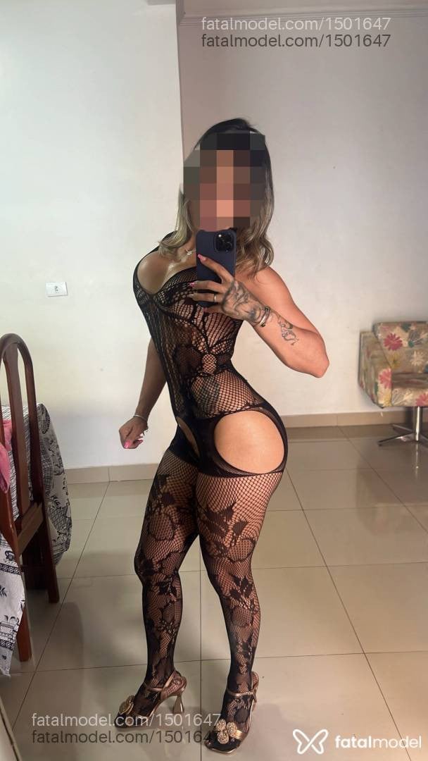 Acompanhante mulher loira (o) de olhos castanhos - Keyla Almeida