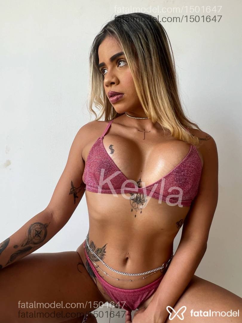 Acompanhante mulher loira (o) de olhos castanhos em Palmas - Keyla Almeida