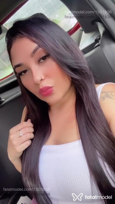 Acompanhante mulher morena (o) de olhos mel em Parobé - Thalita Remião