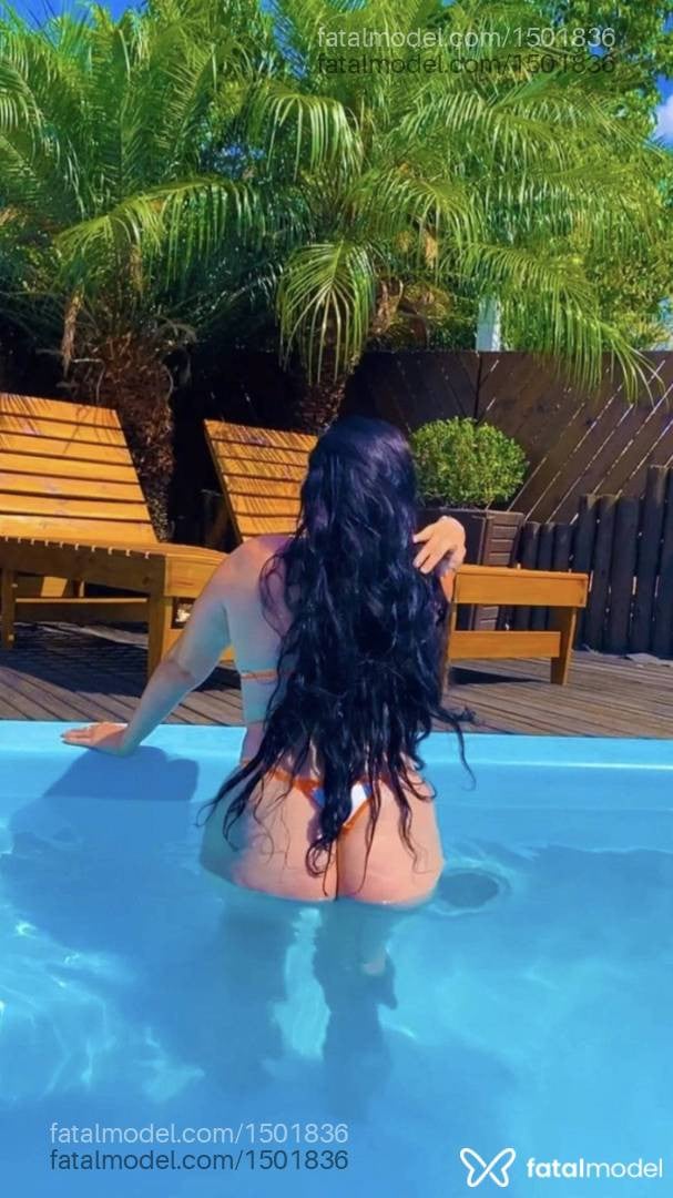 Acompanhante mulher morena (o) de olhos mel - Thalita Remião