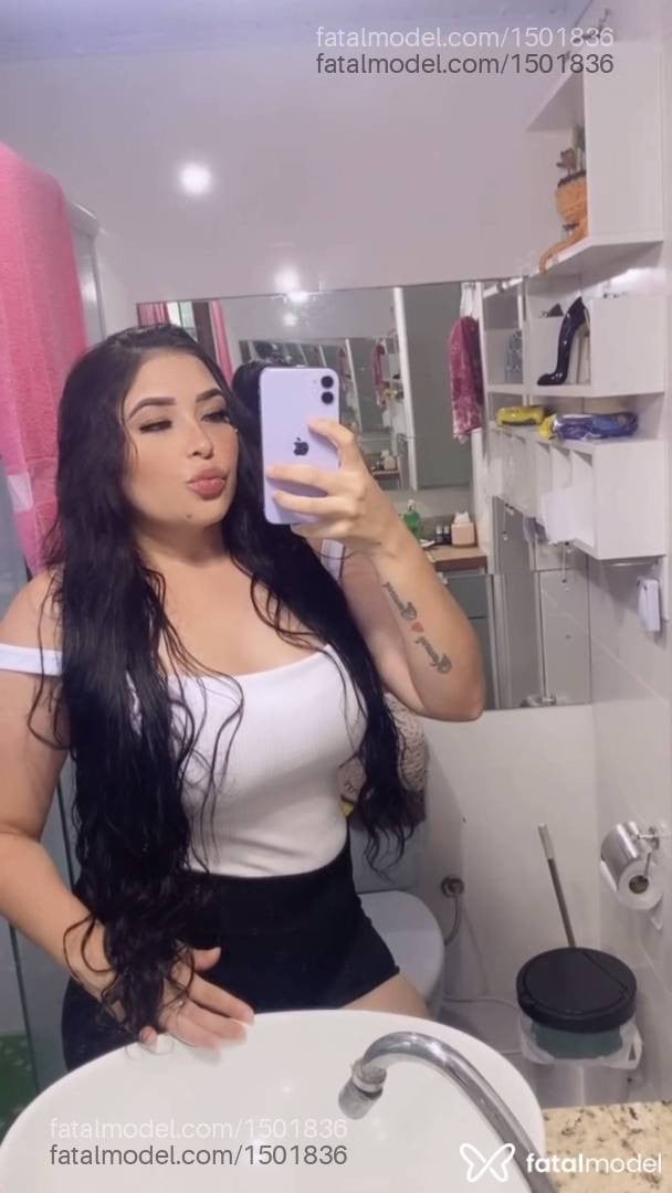 Acompanhante mulher morena (o) de olhos mel - Thalita Remião