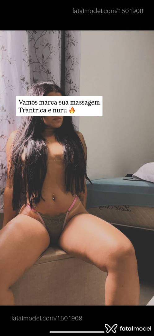 Acompanhante mulher morena (o) de olhos mel - Aline