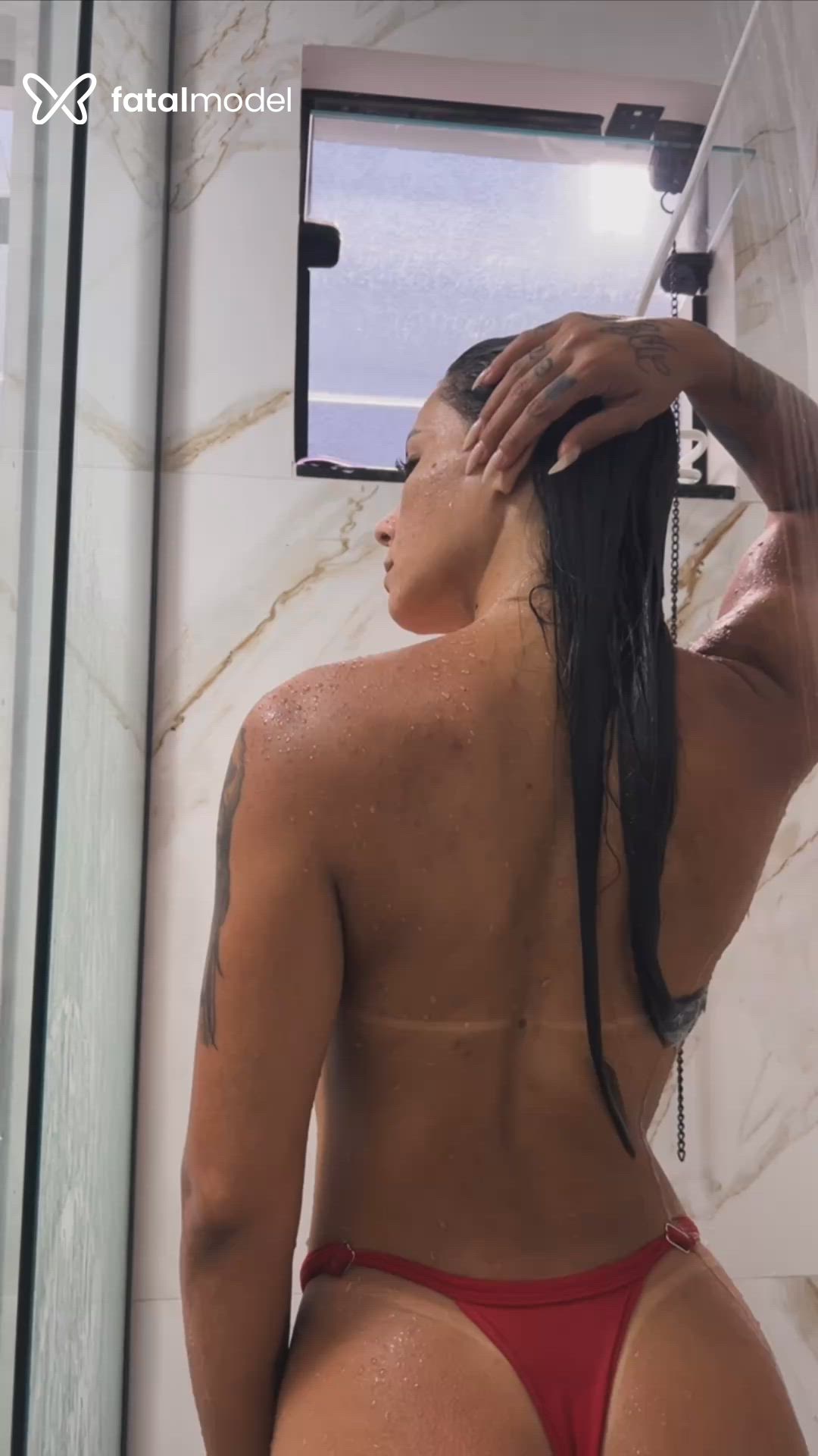 Acompanhante mulher com cabelo castanho de olhos castanhos em Criciúma Acompanhante mulher com cabelo castanho de olhos castanhos em Criciúma - Sol Mancini