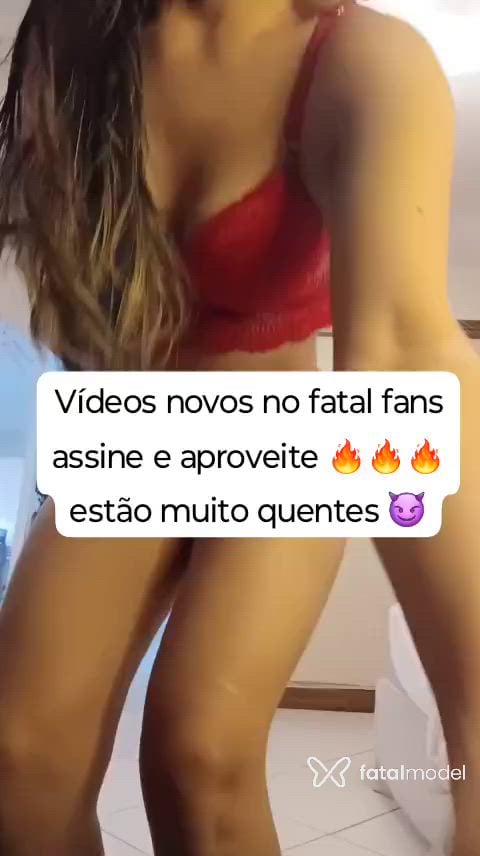 Acompanhante mulher morena (o) de olhos pretos - Anitta