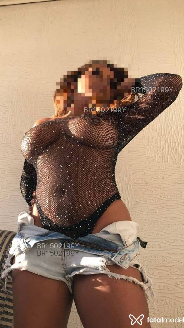 Acompanhante mulher ruiva (o) de olhos castanhos em São Paulo Acompanhante mulher ruiva (o) de olhos castanhos em São Paulo - Manuella