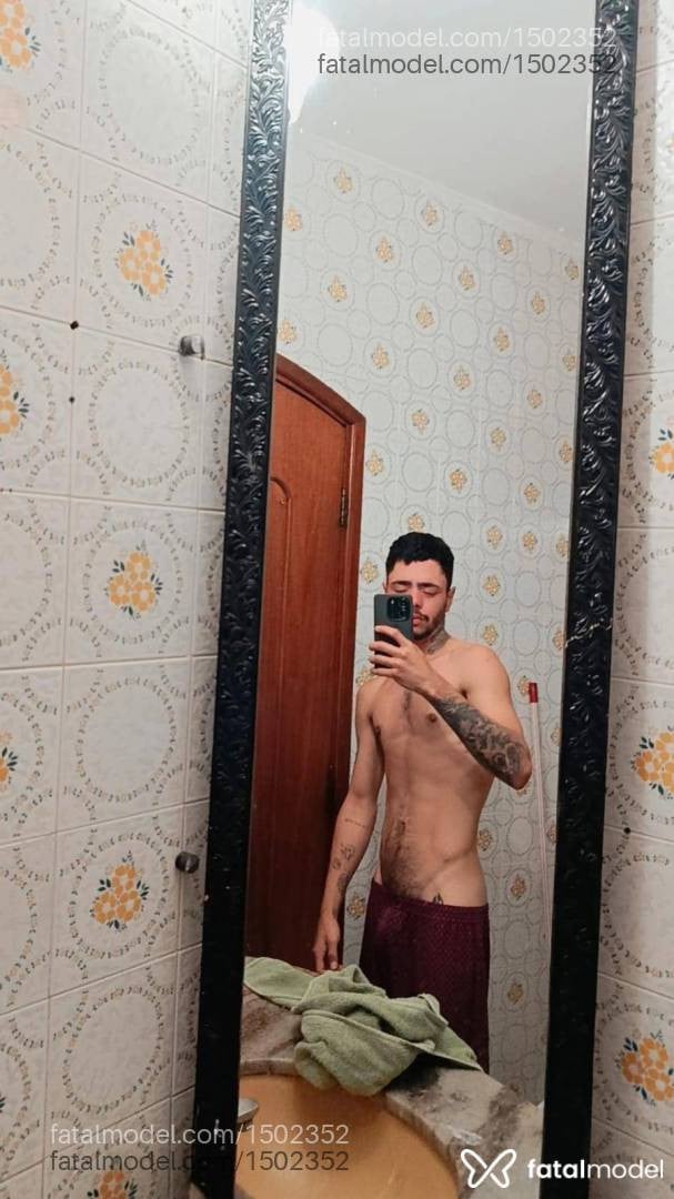 Acompanhante homem morena (o) de olhos castanhos em Catanduva - Murilo