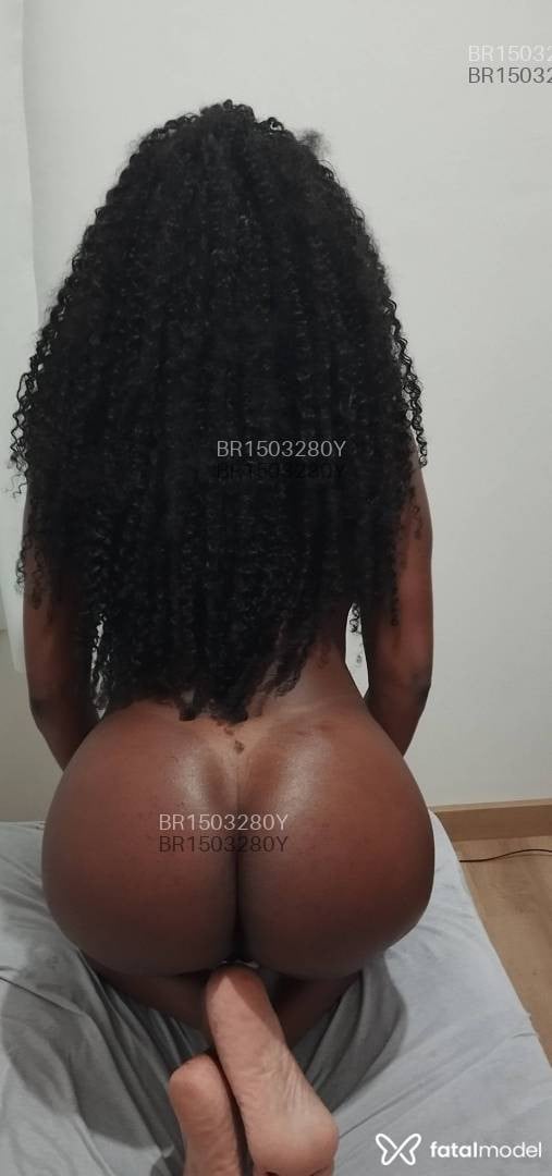 Acompanhante mulher morena (o) de olhos pretos em Rio do Sul Acompanhante mulher morena (o) de olhos pretos em Rio do Sul - Negraly peróle