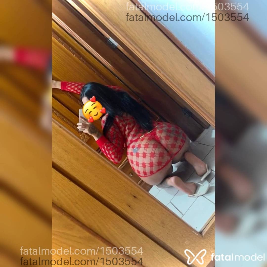 Acompanhante mulher morena (o) de olhos pretos - Larissa Duarte