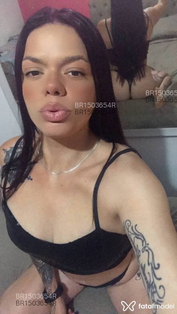 Acompanhante mulher com cabelo castanho de olhos castanhos em Mafra - Brenda Ribeiro