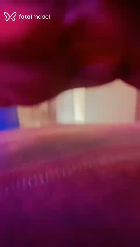 Acompanhante mulher loira (o) de olhos castanhos em Uberlândia Acompanhante mulher loira (o) de olhos castanhos em Uberlândia - Luara Diniz
