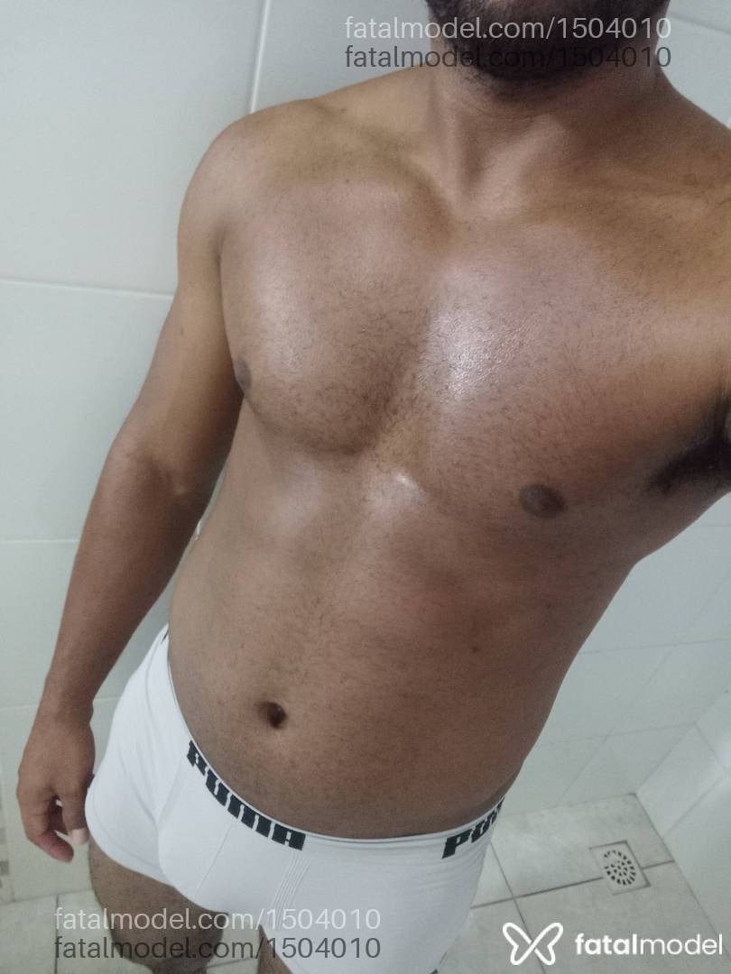 Acompanhante homem morena (o) de olhos pretos em Rio Verde Acompanhante homem morena (o) de olhos pretos em Rio Verde - Gabriel
