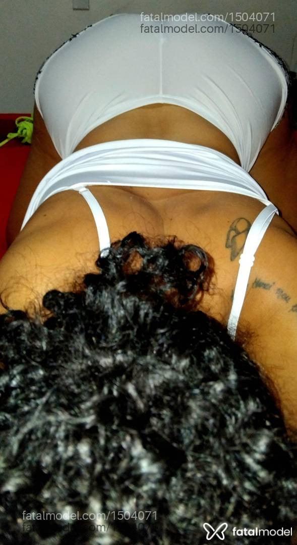 Acompanhante mulher morena (o) de olhos castanhos em Petrópolis - ManuSantos