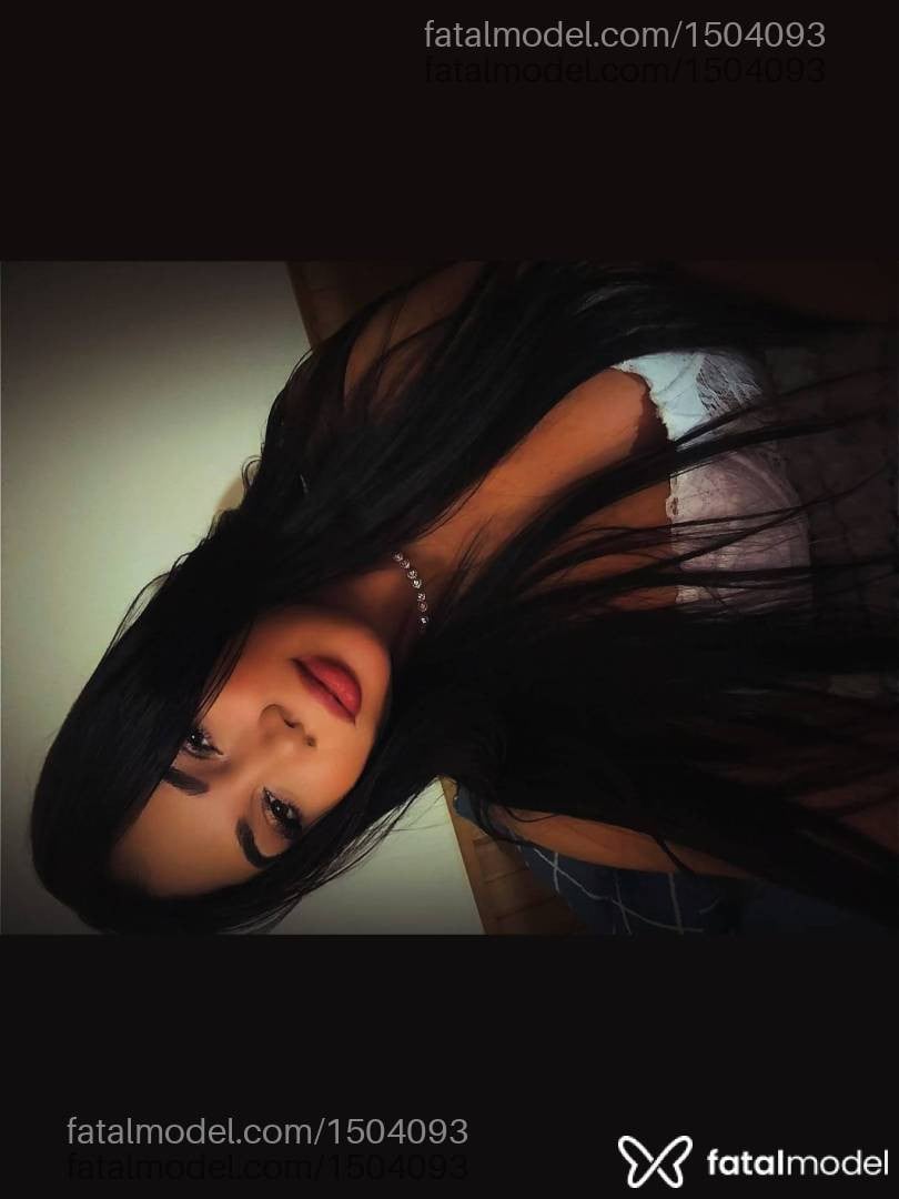 Acompanhante mulher morena (o) de olhos castanhos em Foz do Iguaçu - Heloyssa Bittencou