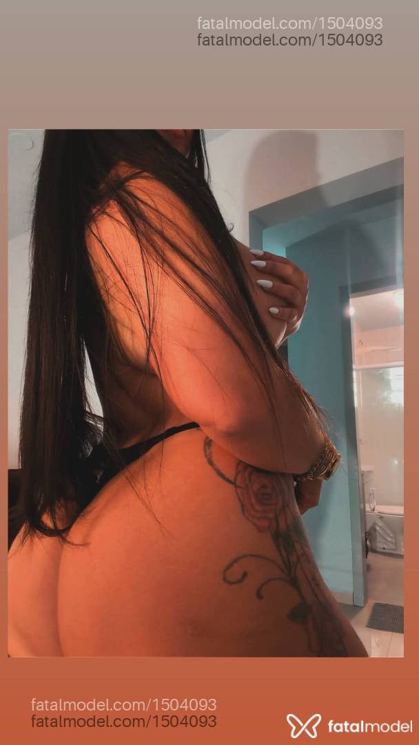 Acompanhante mulher morena (o) de olhos castanhos - Elisa